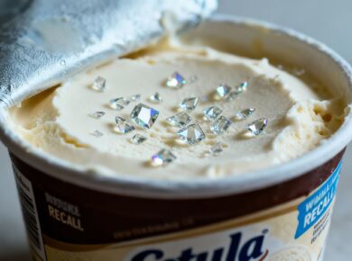 Eiscreme mit Glassplittern im Edeka-Rückruf