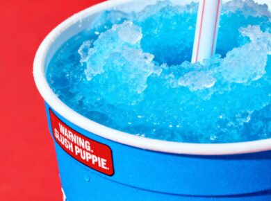 Slush Puppie Becher mit Warnhinweis wegen Rückruf